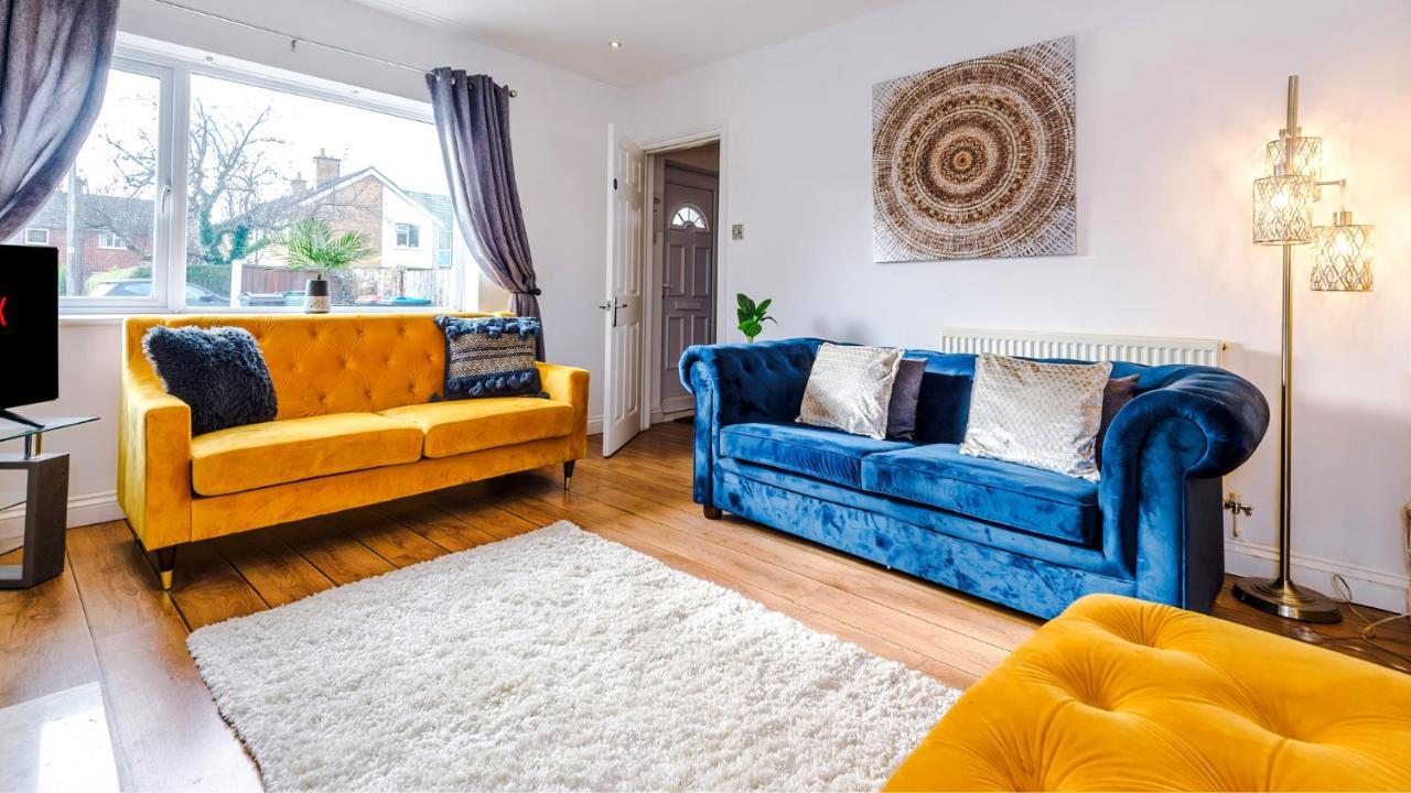Newhall Road - 4 Bedroom Chester Home - Parking Wervin Dış mekan fotoğraf